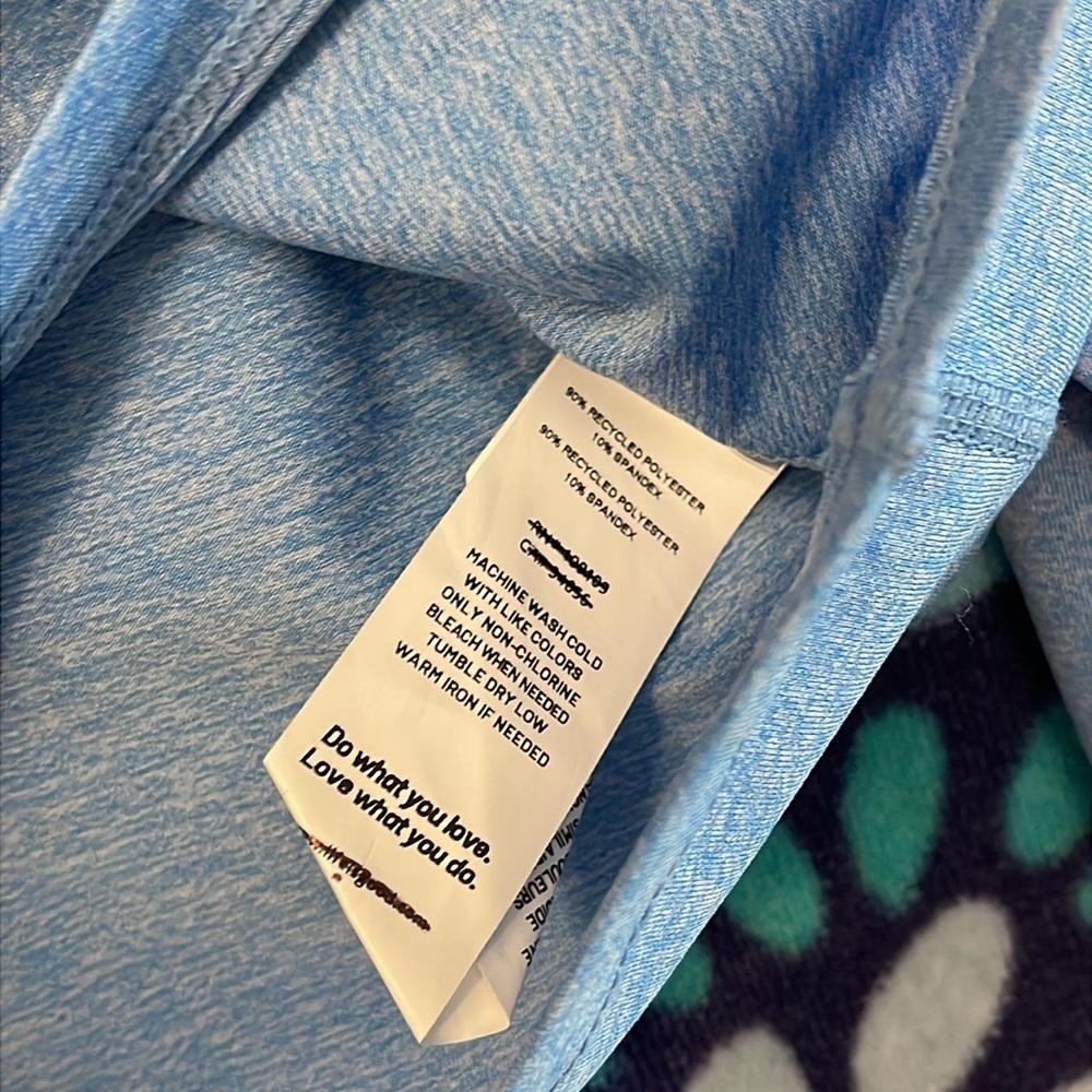 NWOT Life Is Good long sleeve shirt XS - Picture 4 of 4